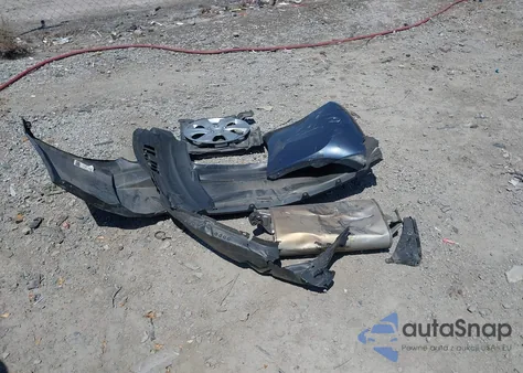 2018 Toyota Corolla L z USA, uszkodzony, nr VIN 2T1BURHE0JC967197